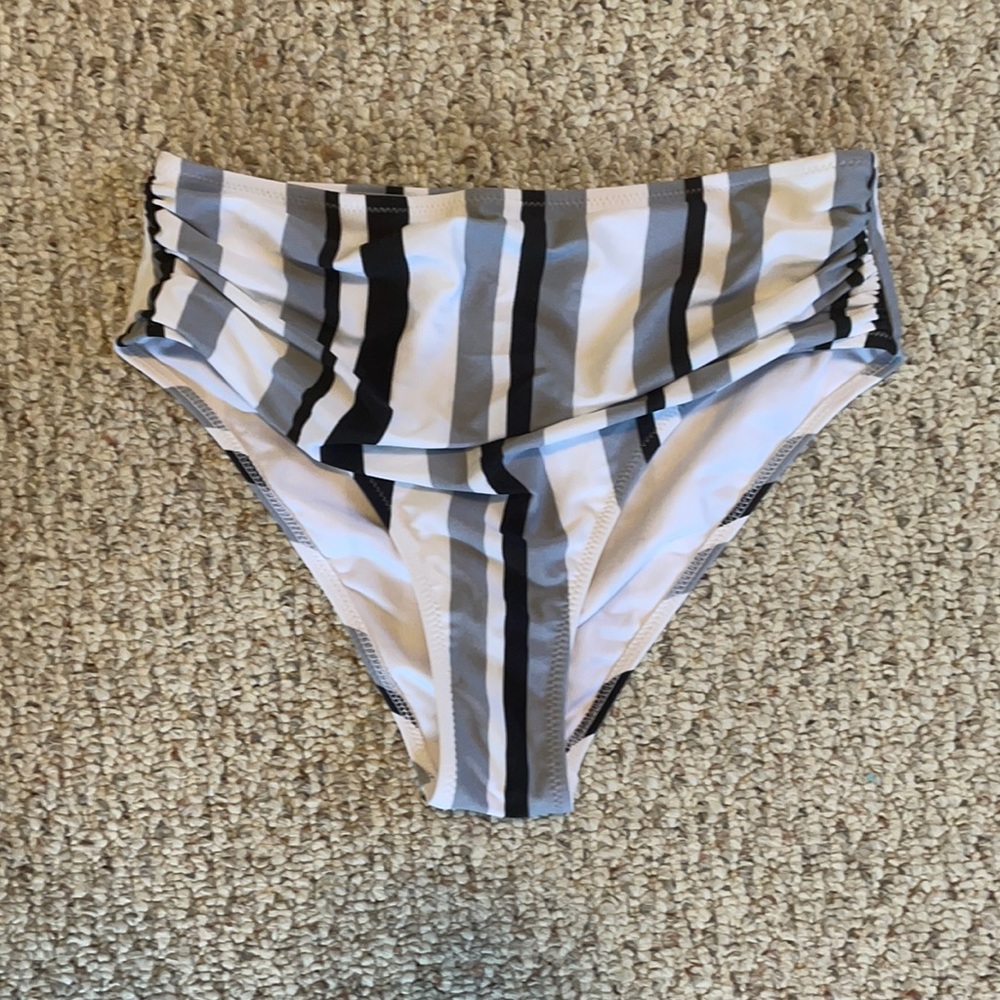 Cupshe High Waisted swim bottoms